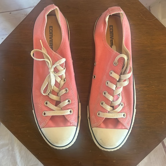 Like New Only Worn Once- Pink Converse - Picture 3 of 3